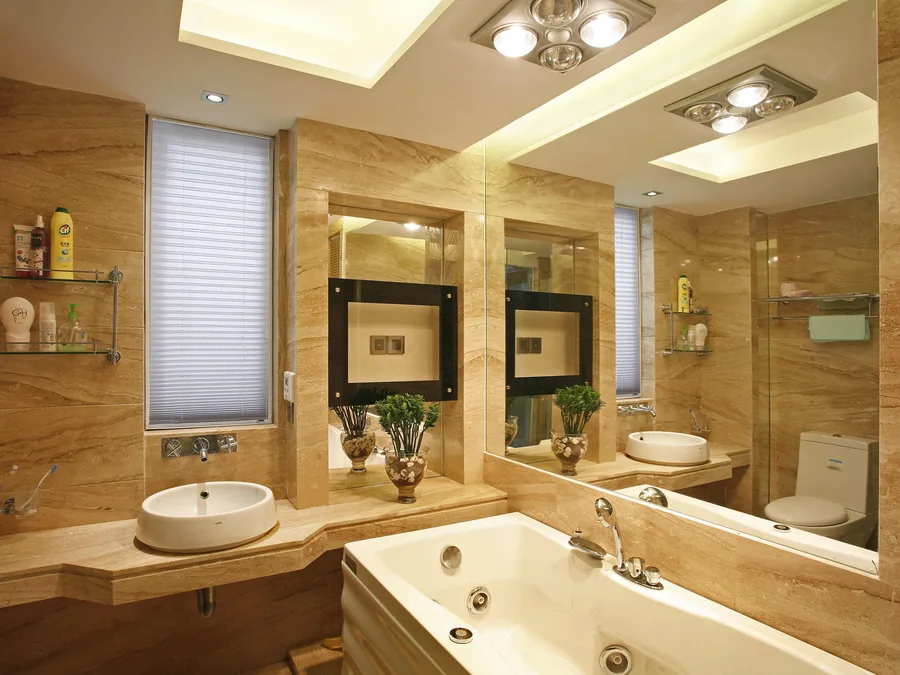Bathroom in beige stone-look wall panels